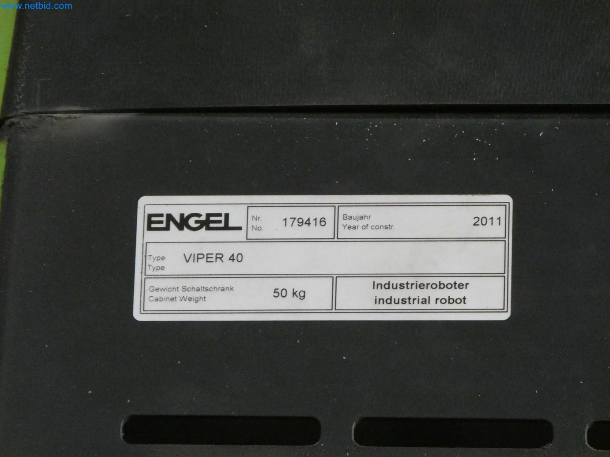 Engel Spritzgießmaschinen und Maschinen aus der Kunststoffindustrie-16