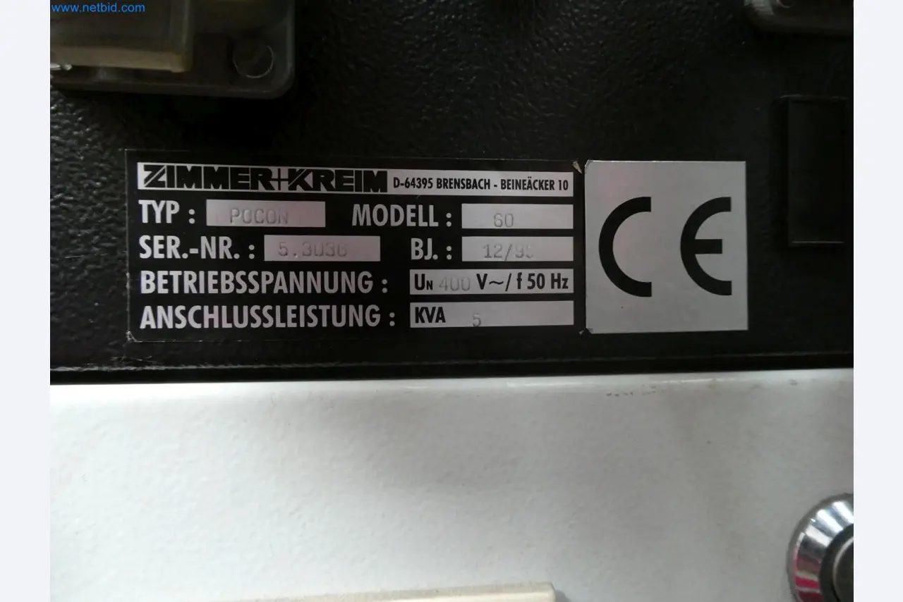 Engel Spritzgießmaschinen und Maschinen aus der Kunststoffindustrie-3