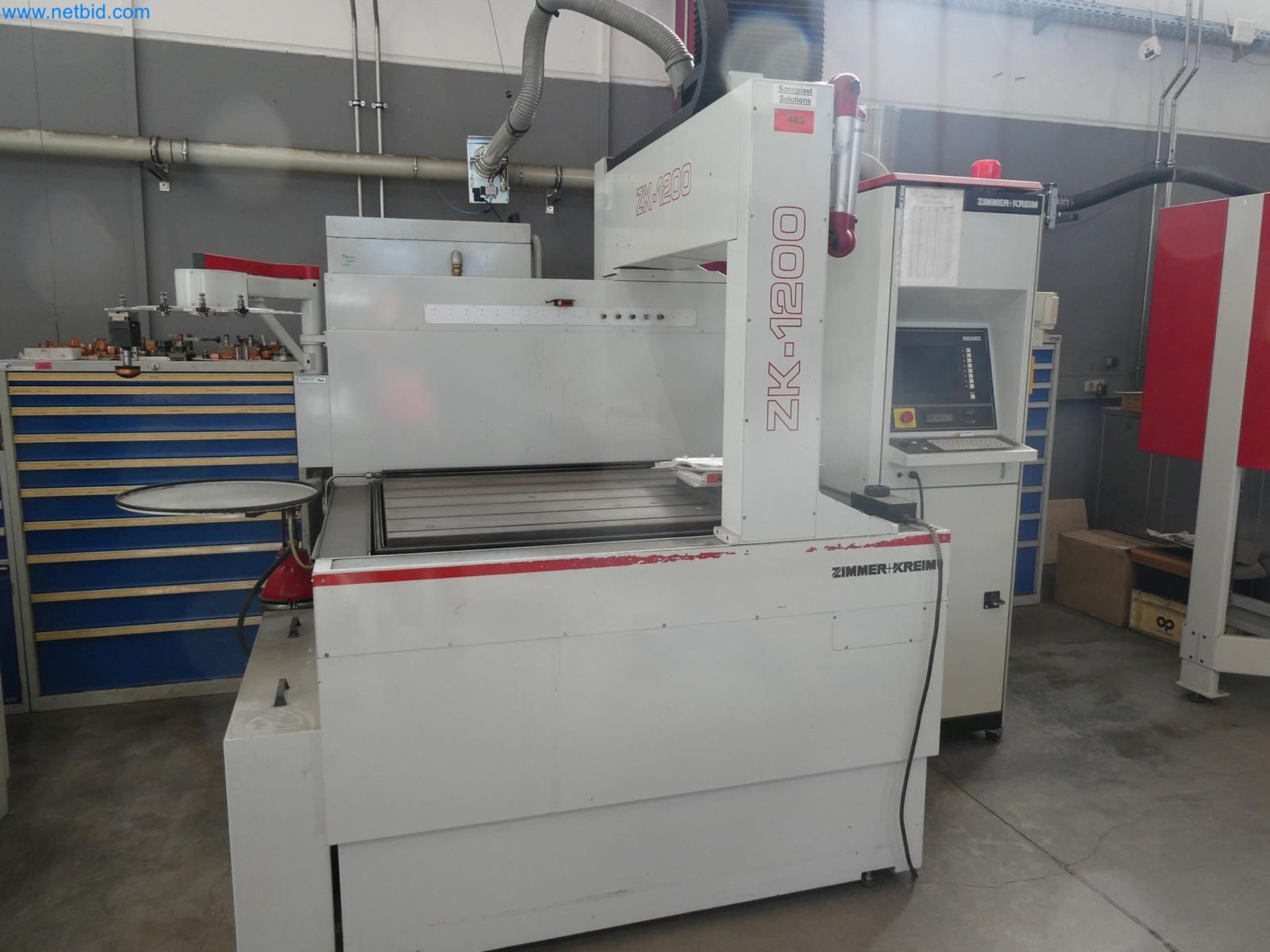 Engel Spritzgießmaschinen und Maschinen aus der Kunststoffindustrie-4