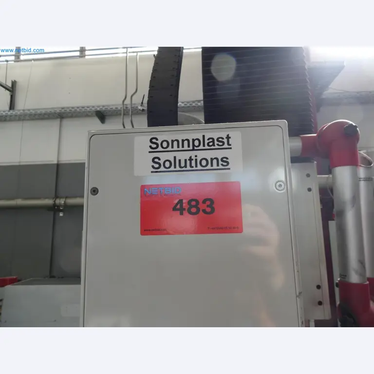 Engel Spritzgießmaschinen und Maschinen aus der Kunststoffindustrie-8