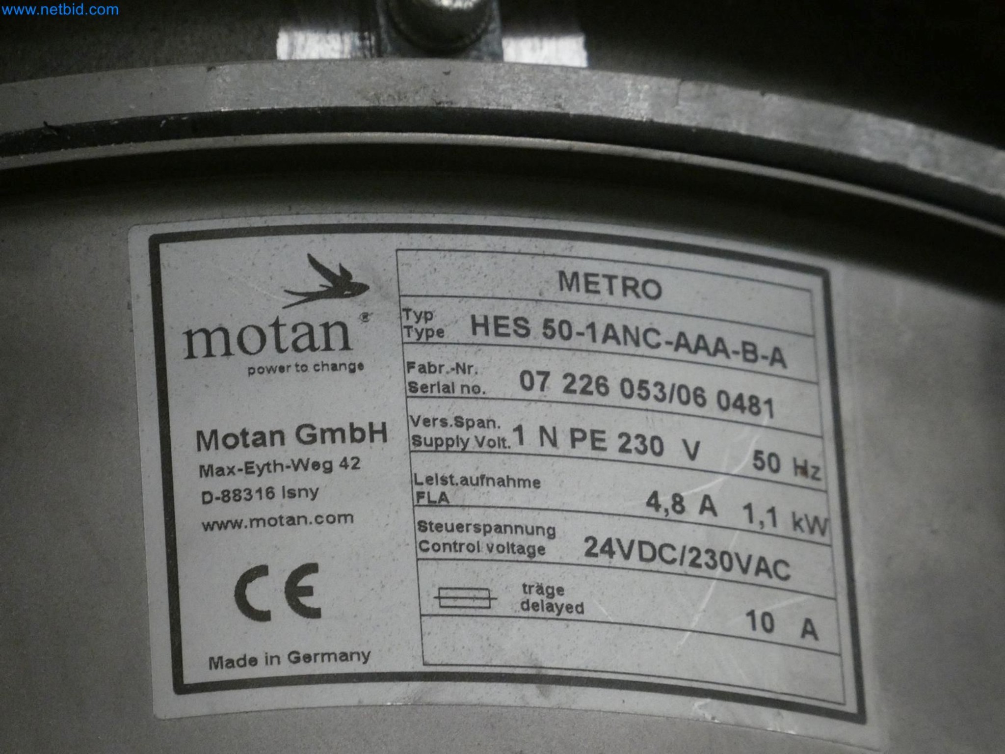 Engel Spritzgießmaschinen und Maschinen aus der Kunststoffindustrie-12