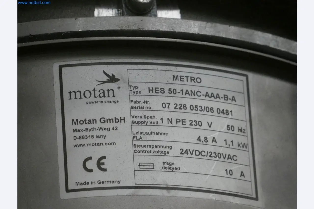 Engel Spritzgießmaschinen und Maschinen aus der Kunststoffindustrie-12