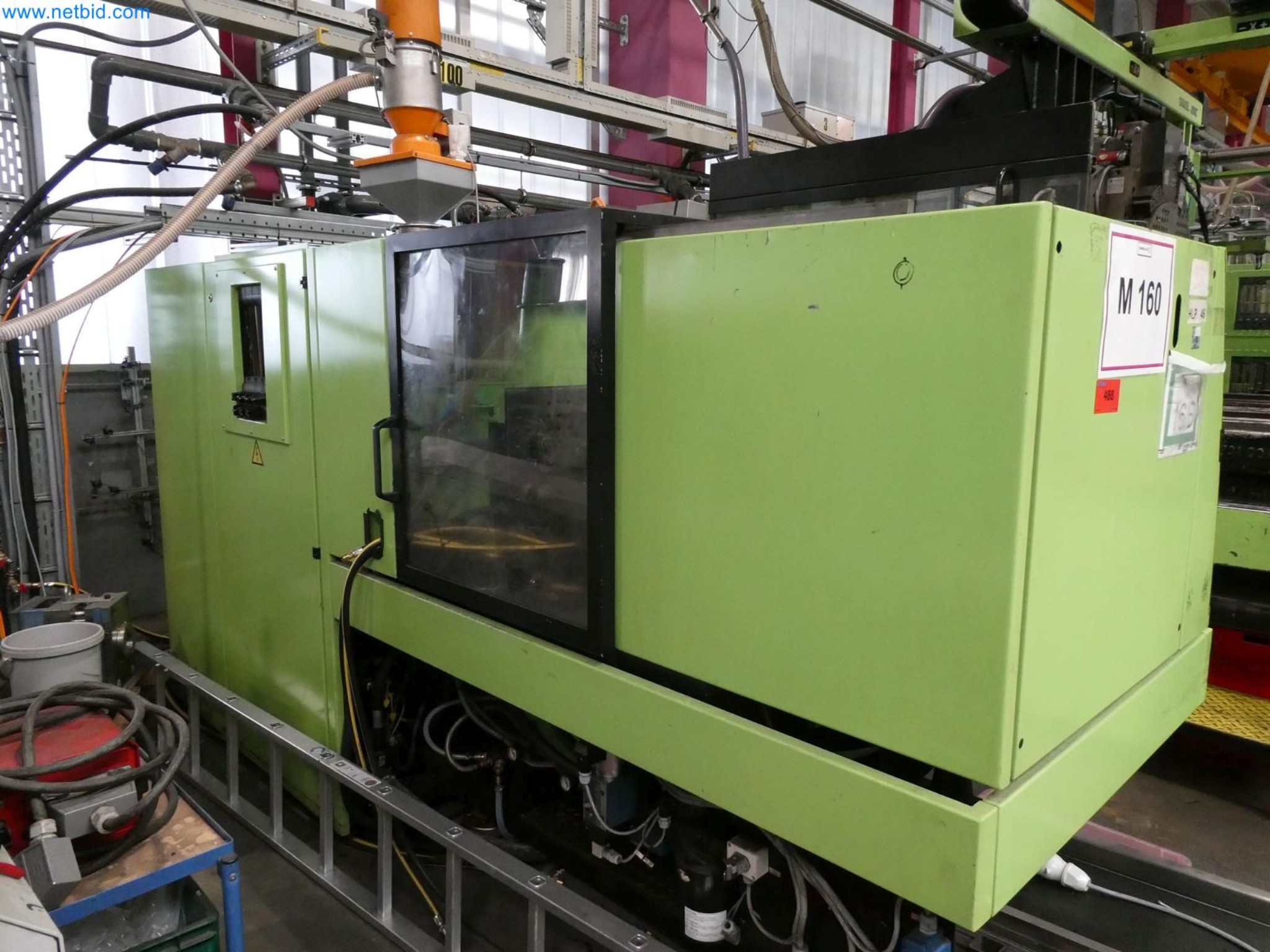 Engel Spritzgießmaschinen und Maschinen aus der Kunststoffindustrie-8