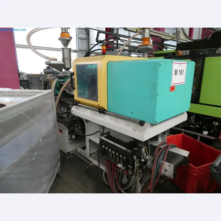 Engel Spritzgießmaschinen und Maschinen aus der Kunststoffindustrie-11