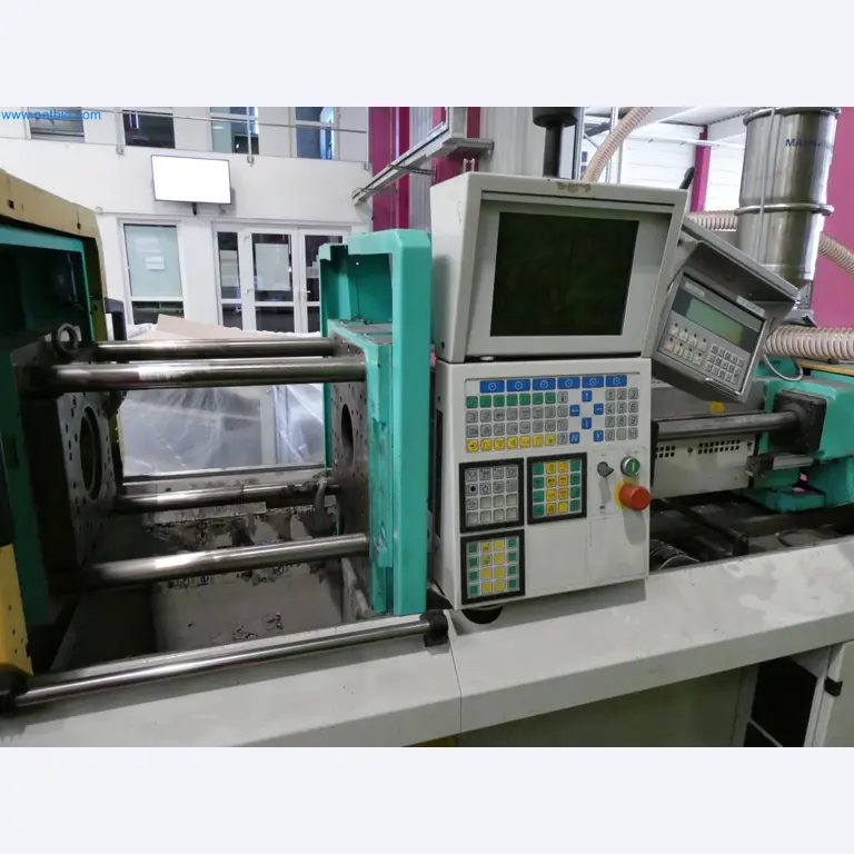 Engel Spritzgießmaschinen und Maschinen aus der Kunststoffindustrie-4