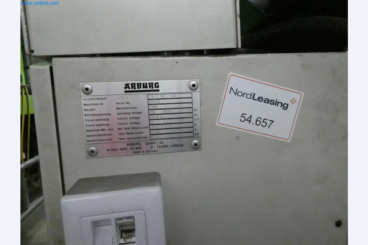 Engel Spritzgießmaschinen und Maschinen aus der Kunststoffindustrie-7