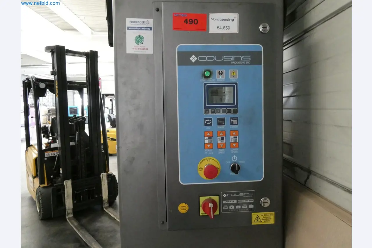 Engel Spritzgießmaschinen und Maschinen aus der Kunststoffindustrie-5