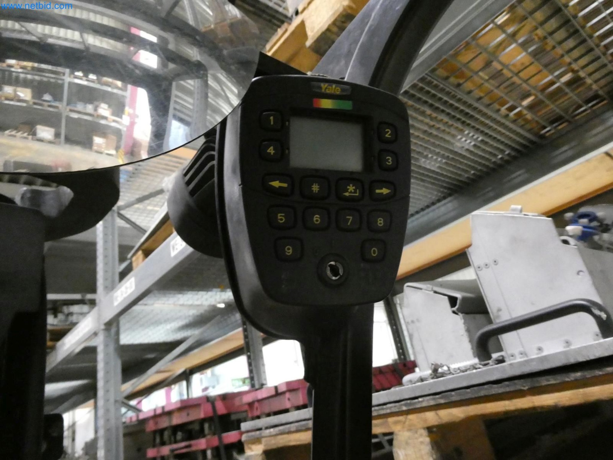 Engel Spritzgießmaschinen und Maschinen aus der Kunststoffindustrie-2