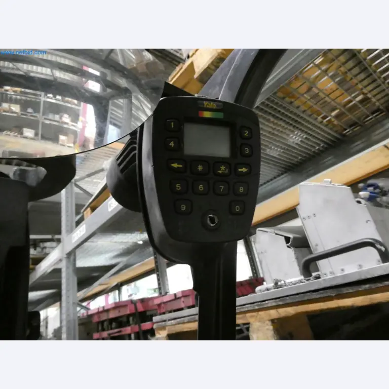 Engel Spritzgießmaschinen und Maschinen aus der Kunststoffindustrie-2