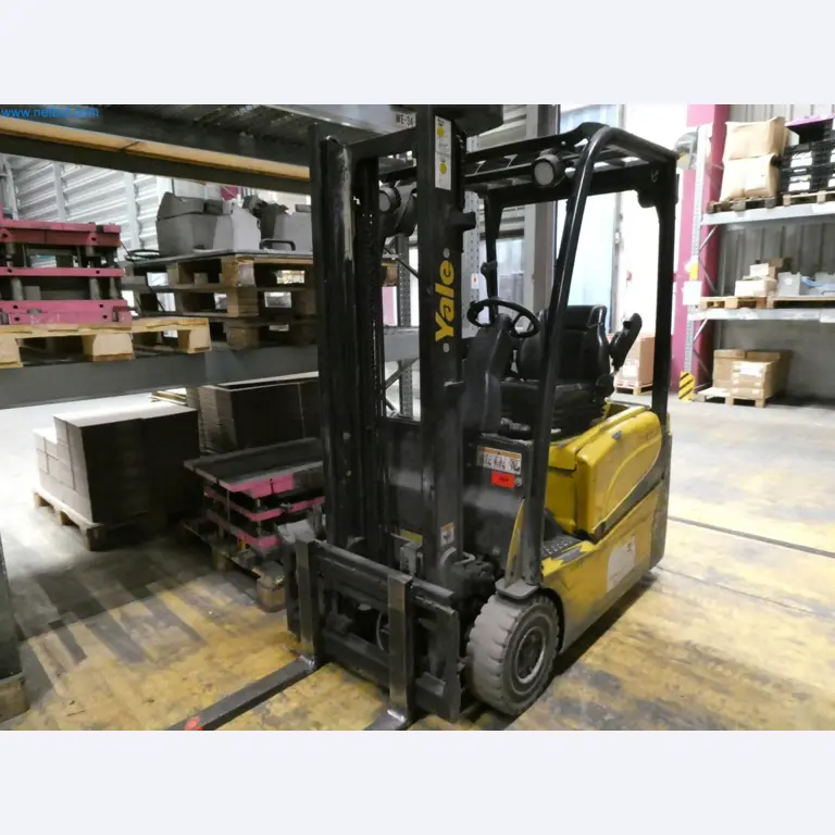 Engel Spritzgießmaschinen und Maschinen aus der Kunststoffindustrie-5