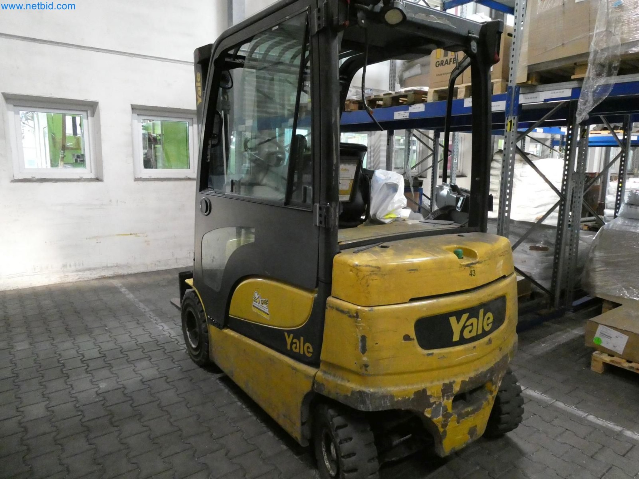 Engel Spritzgießmaschinen und Maschinen aus der Kunststoffindustrie-10