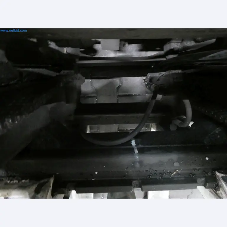 Engel Spritzgießmaschinen und Maschinen aus der Kunststoffindustrie-2