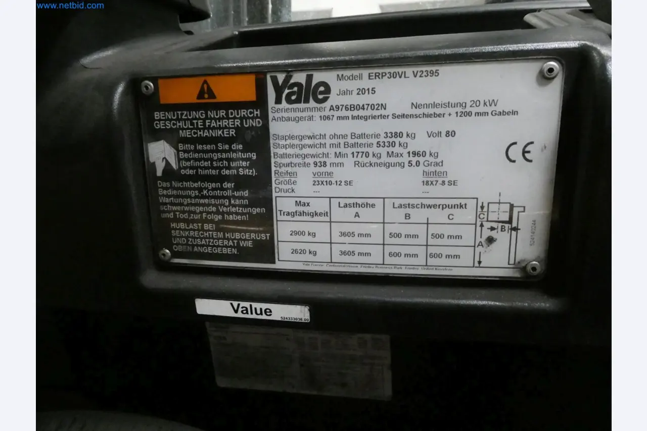 Engel Spritzgießmaschinen und Maschinen aus der Kunststoffindustrie-3