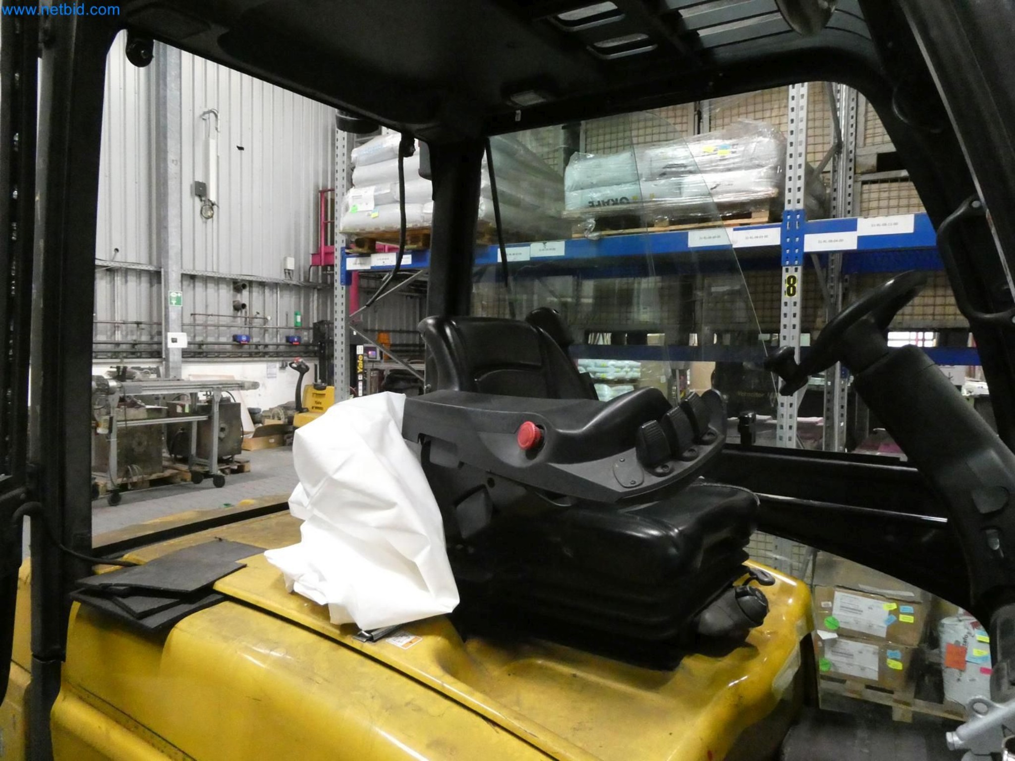 Engel Spritzgießmaschinen und Maschinen aus der Kunststoffindustrie-6