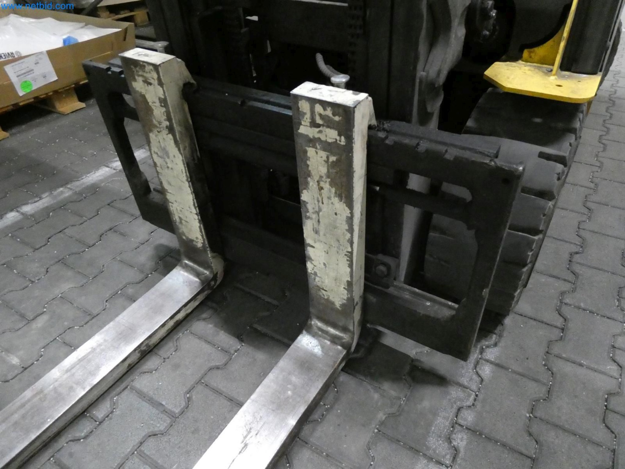 Engel Spritzgießmaschinen und Maschinen aus der Kunststoffindustrie-7