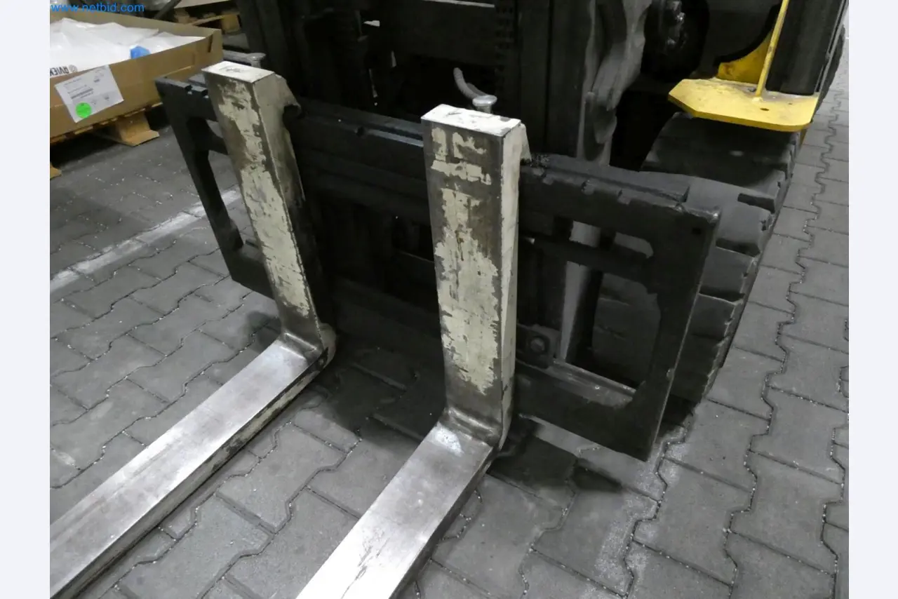 Engel Spritzgießmaschinen und Maschinen aus der Kunststoffindustrie-7