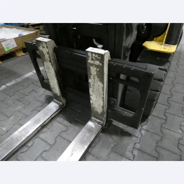 Engel Spritzgießmaschinen und Maschinen aus der Kunststoffindustrie-7