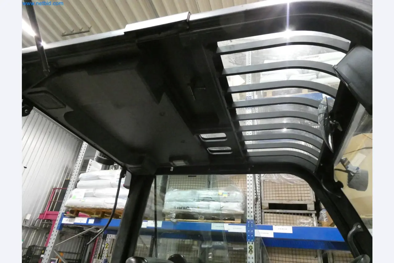 Engel Spritzgießmaschinen und Maschinen aus der Kunststoffindustrie-9