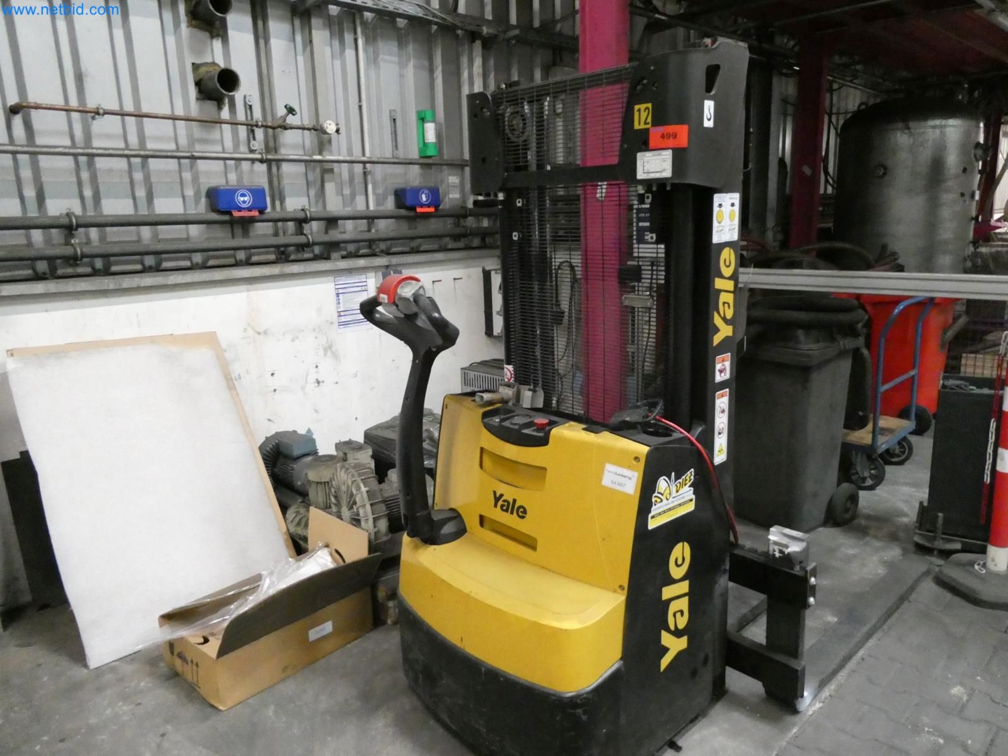 Engel Spritzgießmaschinen und Maschinen aus der Kunststoffindustrie-2