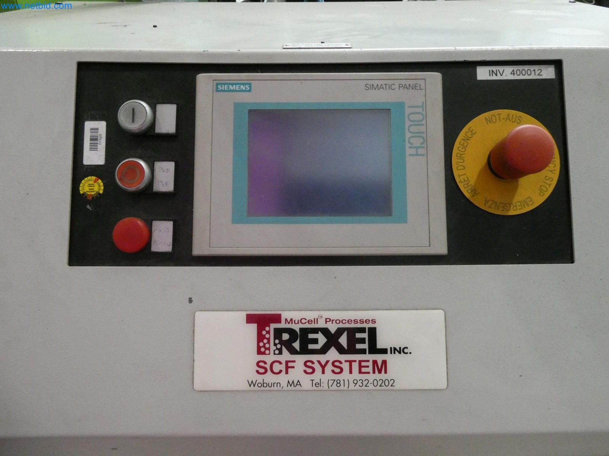 Engel Spritzgießmaschinen und Maschinen aus der Kunststoffindustrie-2