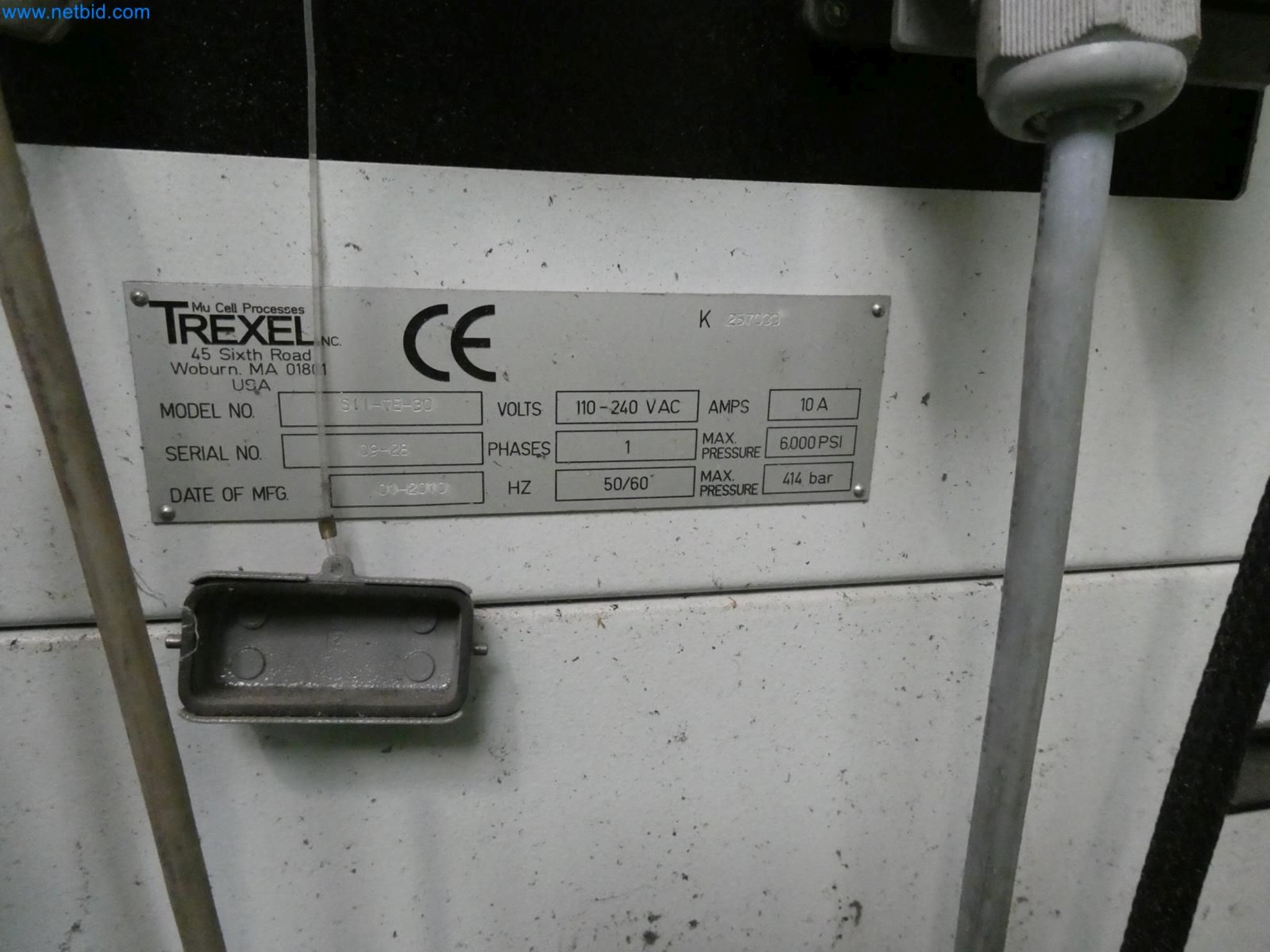 Engel Spritzgießmaschinen und Maschinen aus der Kunststoffindustrie-3