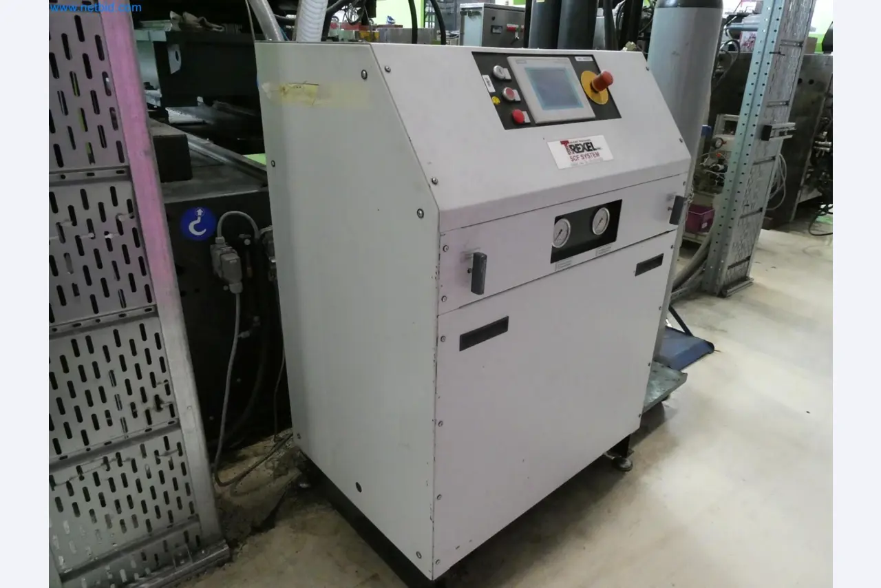 Engel machines de moulage par injection et machines de l'industrie plastique-5