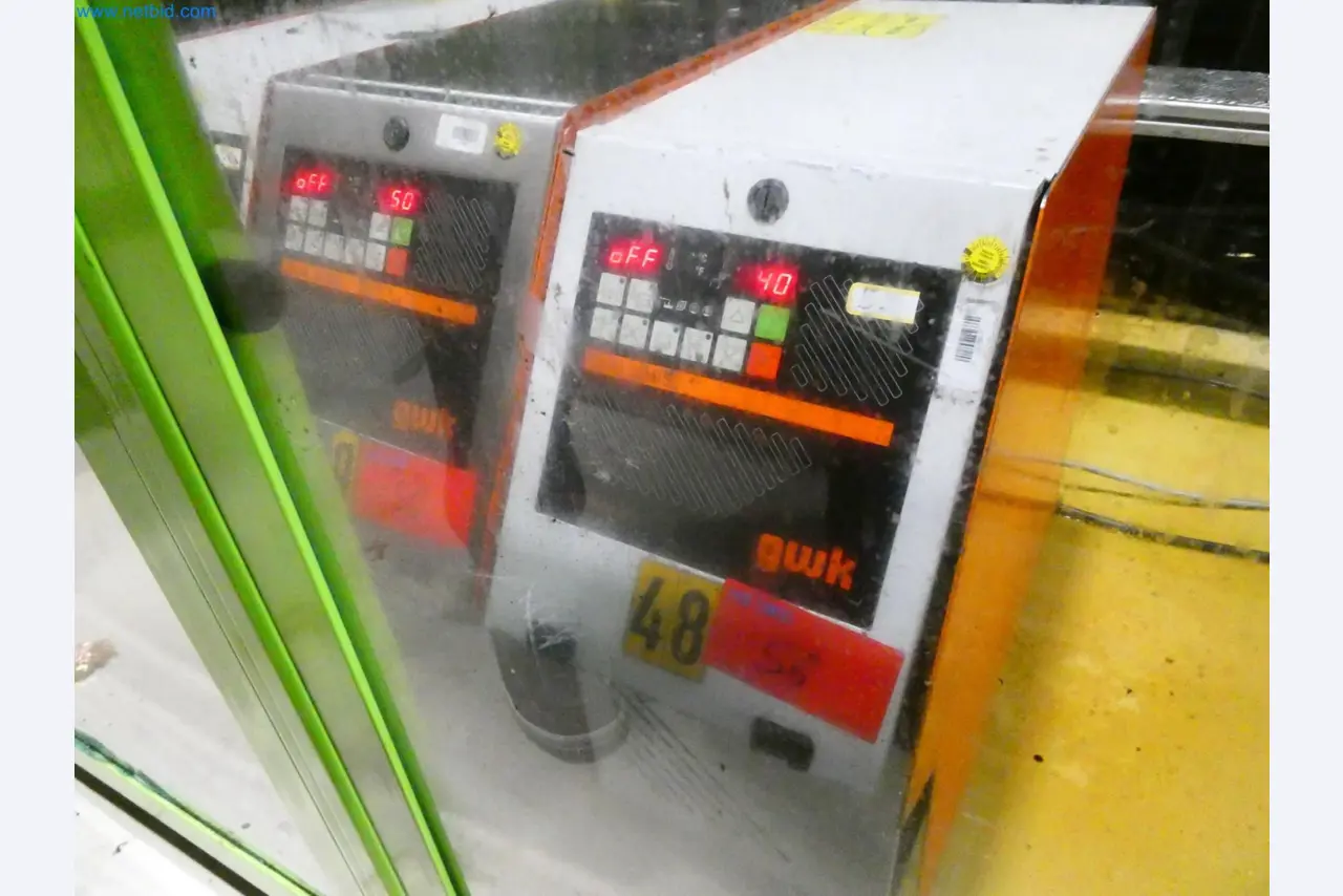 Engel Spritzgießmaschinen und Maschinen aus der Kunststoffindustrie-12