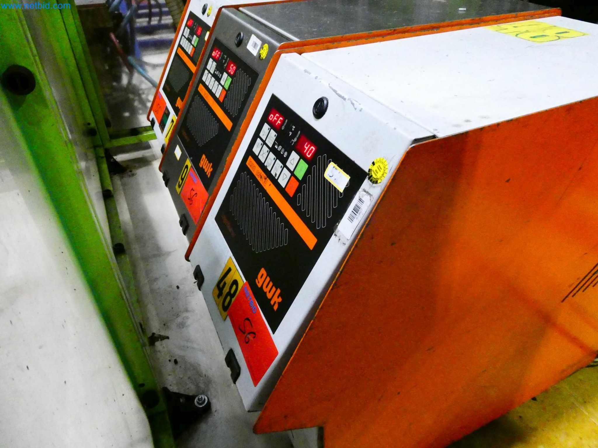 Engel Spritzgießmaschinen und Maschinen aus der Kunststoffindustrie-13