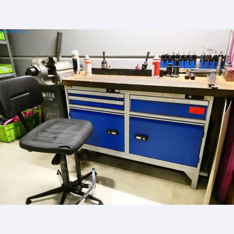 Engel Spritzgießmaschinen und Maschinen aus der Kunststoffindustrie-1