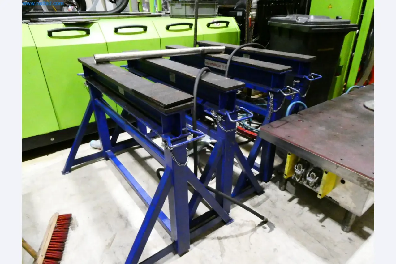 Engel Spritzgießmaschinen und Maschinen aus der Kunststoffindustrie-8