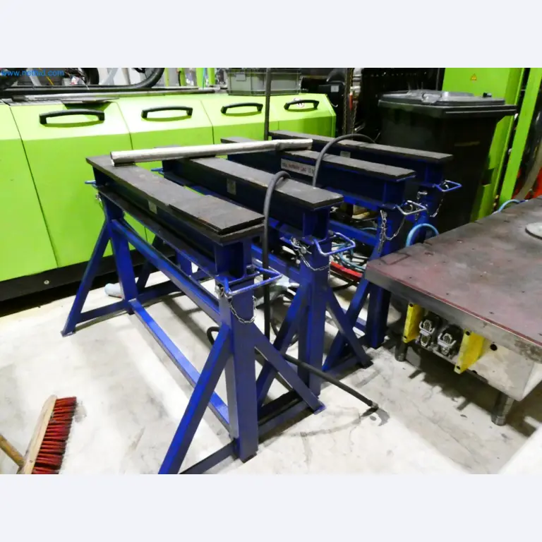 Engel Spritzgießmaschinen und Maschinen aus der Kunststoffindustrie-8