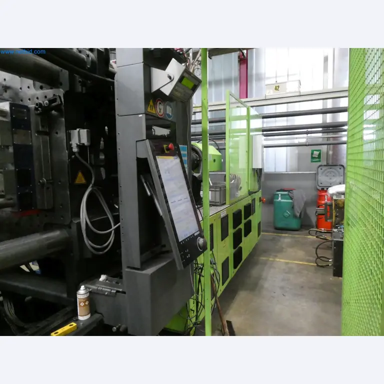 Engel Spritzgießmaschinen und Maschinen aus der Kunststoffindustrie-10