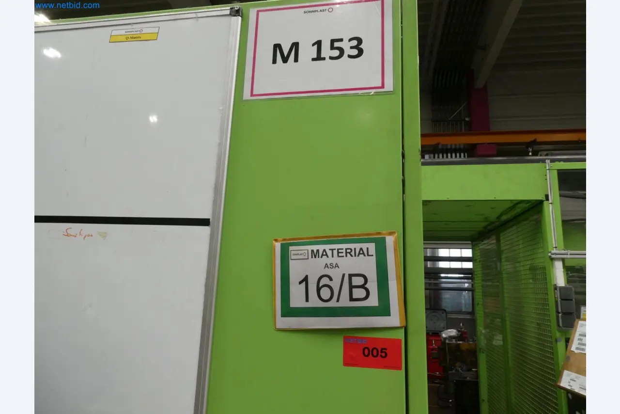 Engel Spritzgießmaschinen und Maschinen aus der Kunststoffindustrie-18