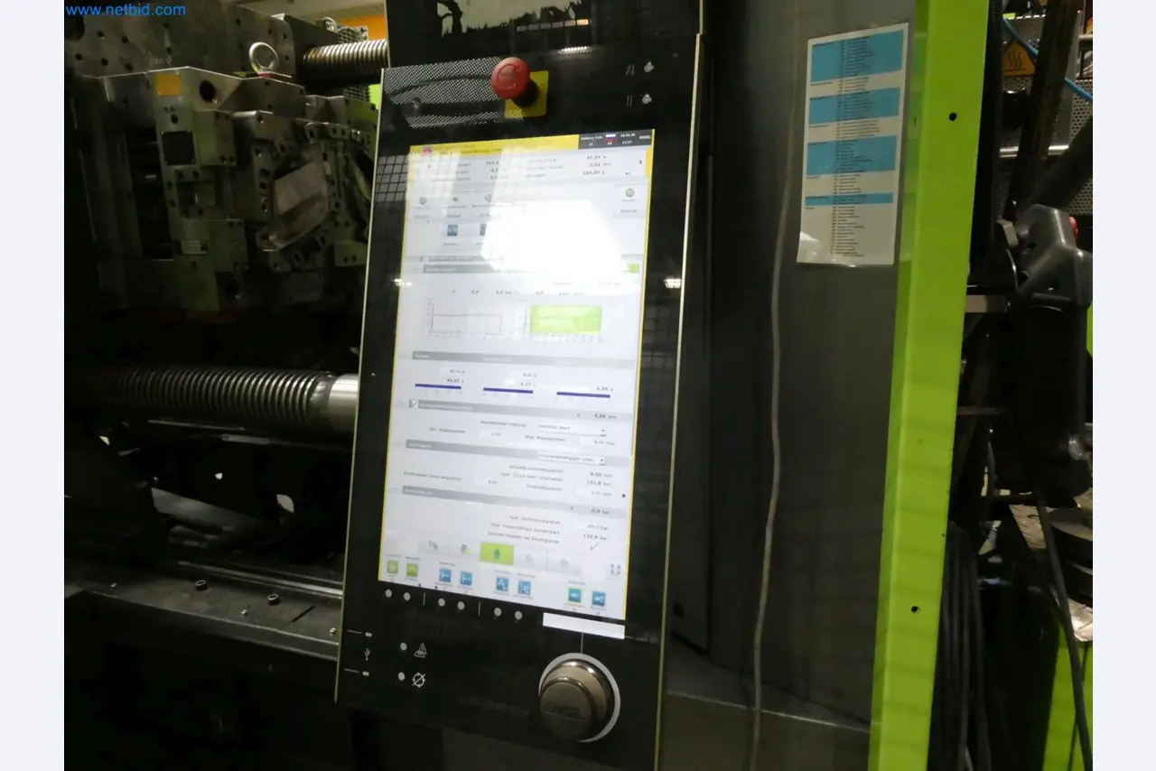 Engel Spritzgießmaschinen und Maschinen aus der Kunststoffindustrie-3