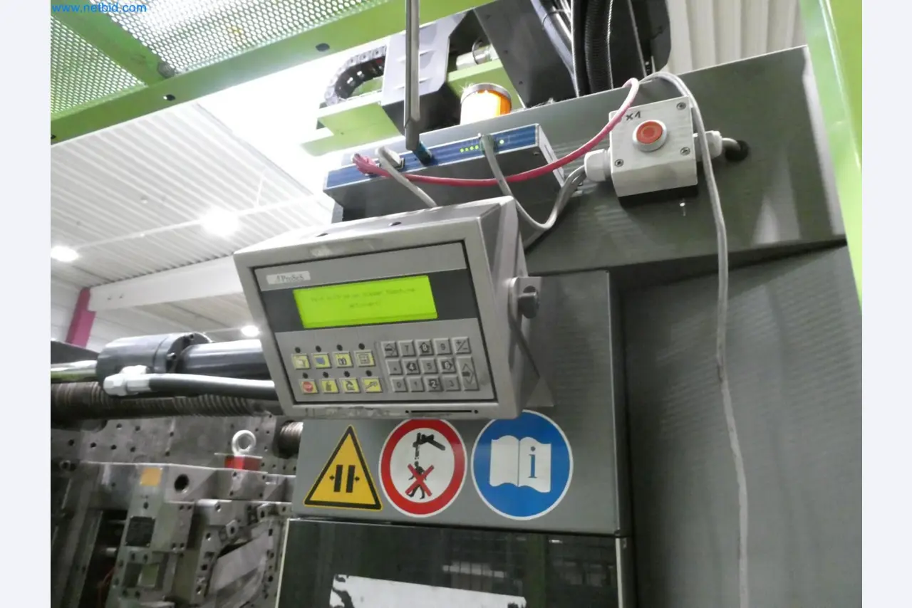 Engel Spritzgießmaschinen und Maschinen aus der Kunststoffindustrie-7