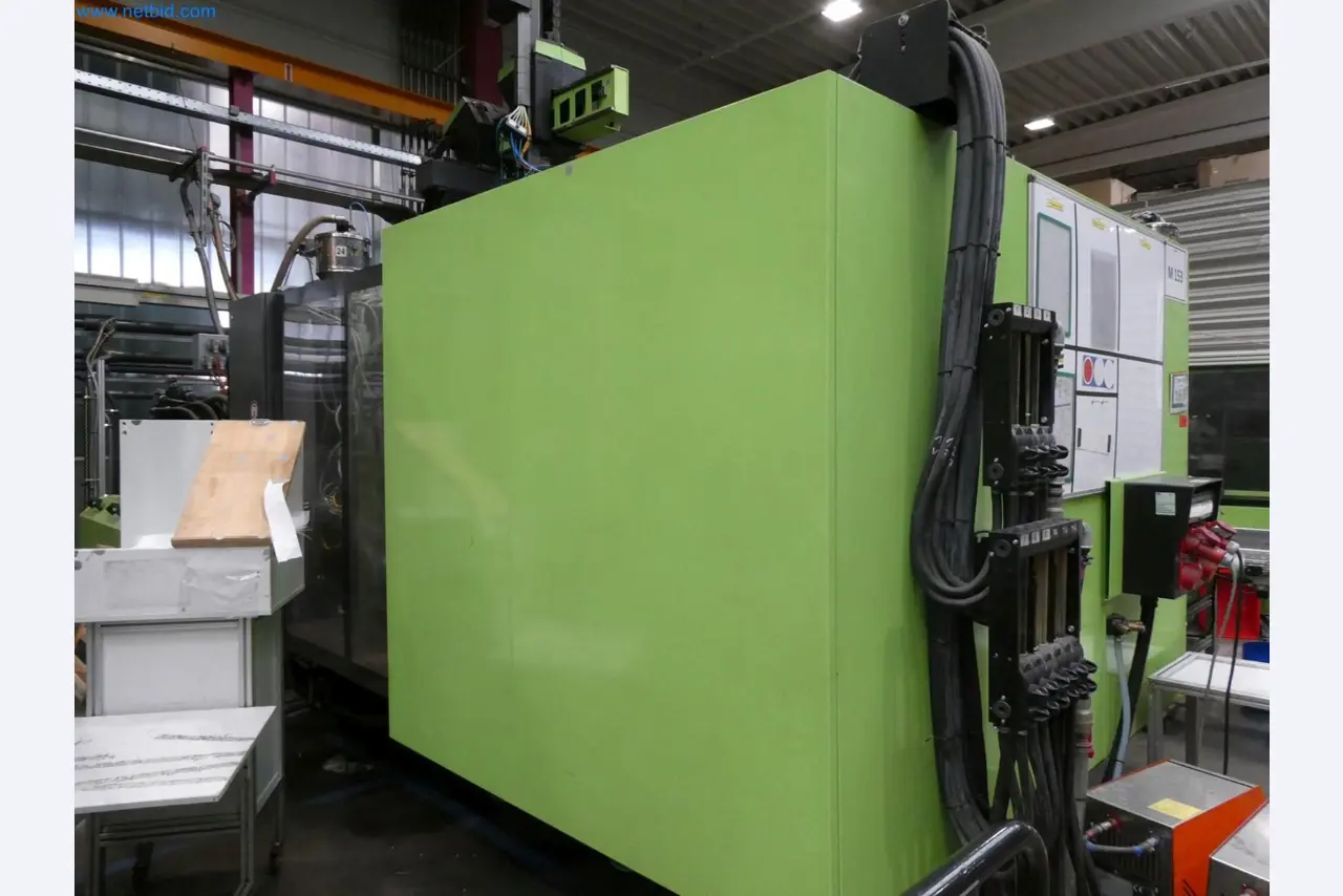 Engel Spritzgießmaschinen und Maschinen aus der Kunststoffindustrie-8