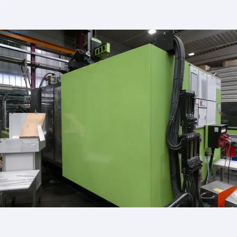 Engel Spritzgießmaschinen und Maschinen aus der Kunststoffindustrie-8