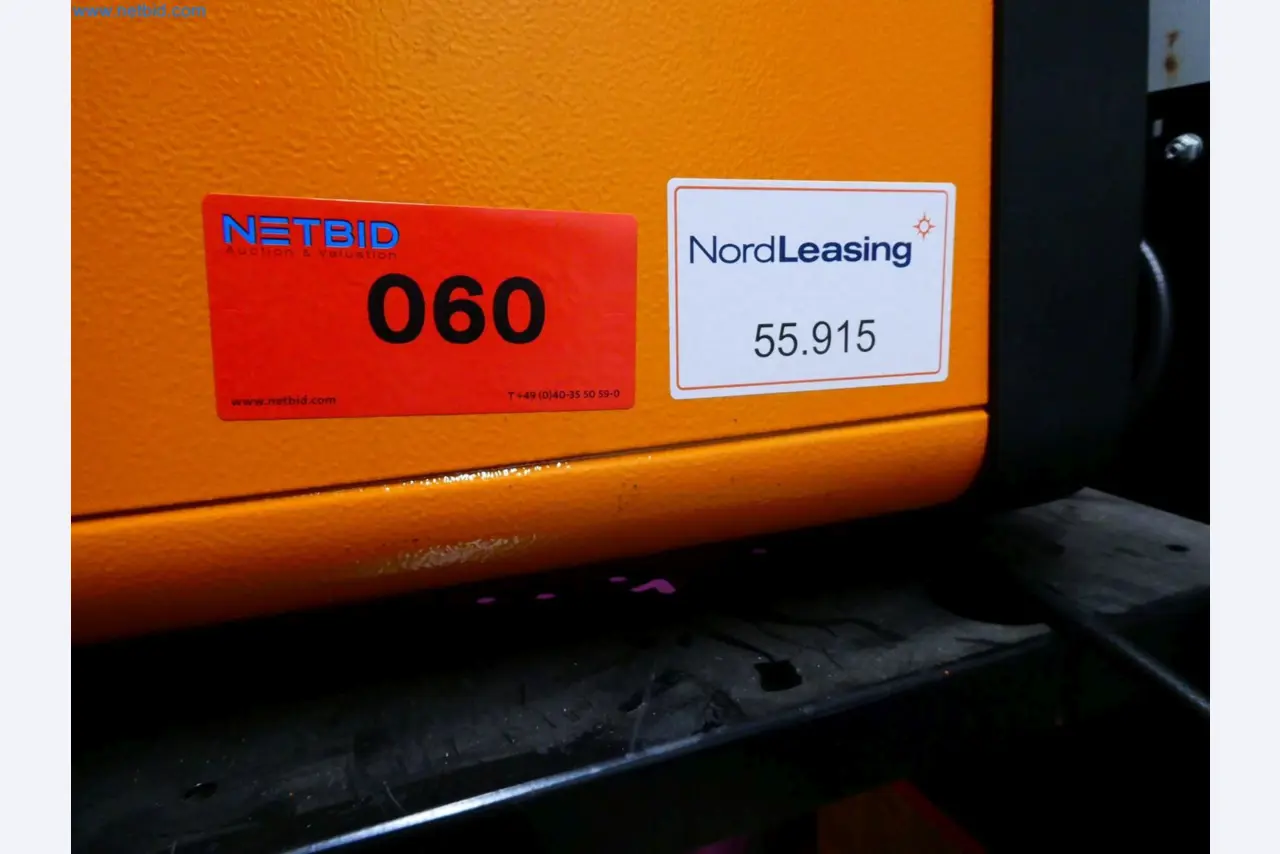 Engel Spritzgießmaschinen und Maschinen aus der Kunststoffindustrie-1