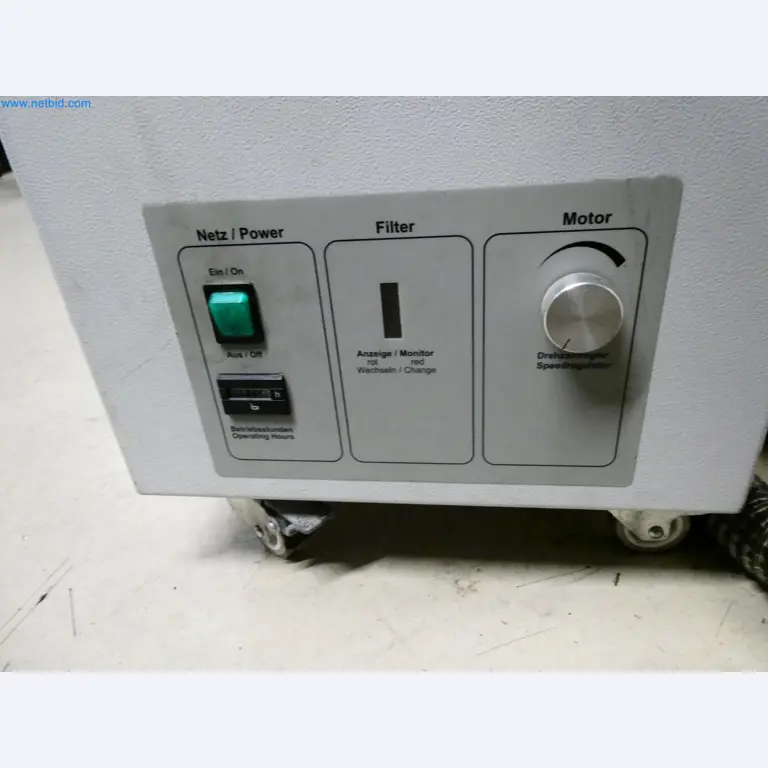 Engel Spritzgießmaschinen und Maschinen aus der Kunststoffindustrie-6