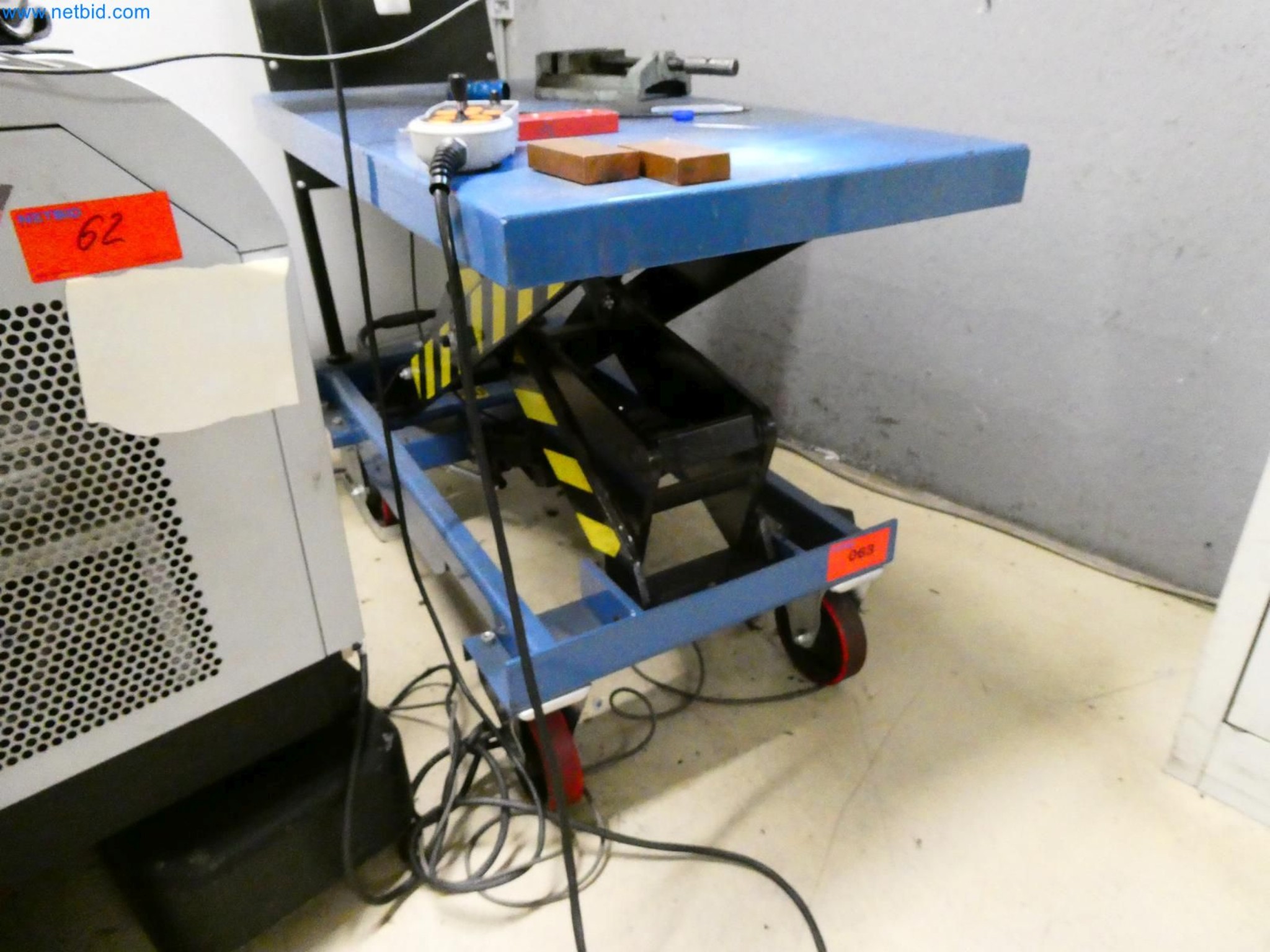 Engel Spritzgießmaschinen und Maschinen aus der Kunststoffindustrie-3