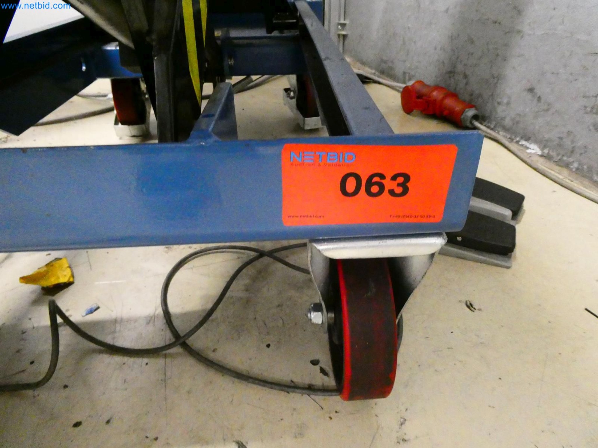 Engel Spritzgießmaschinen und Maschinen aus der Kunststoffindustrie-4