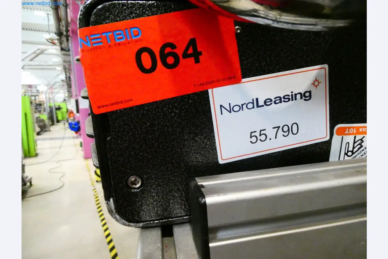 Engel Spritzgießmaschinen und Maschinen aus der Kunststoffindustrie-4