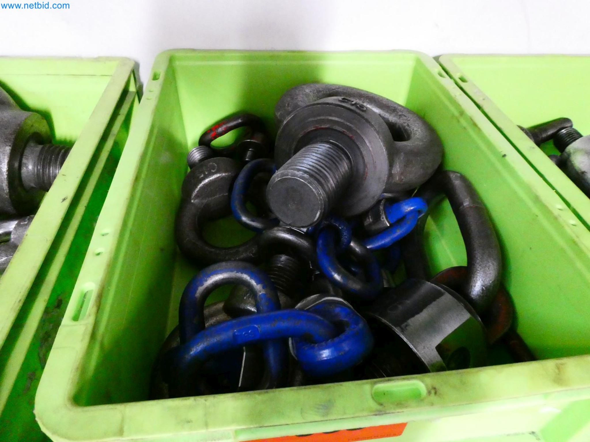 Engel Spritzgießmaschinen und Maschinen aus der Kunststoffindustrie-4