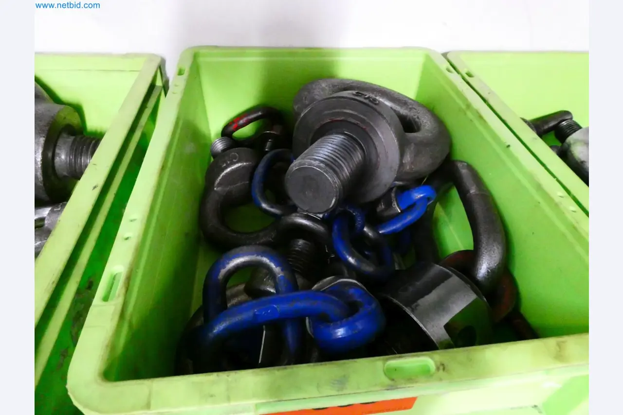 Engel Spritzgießmaschinen und Maschinen aus der Kunststoffindustrie-4