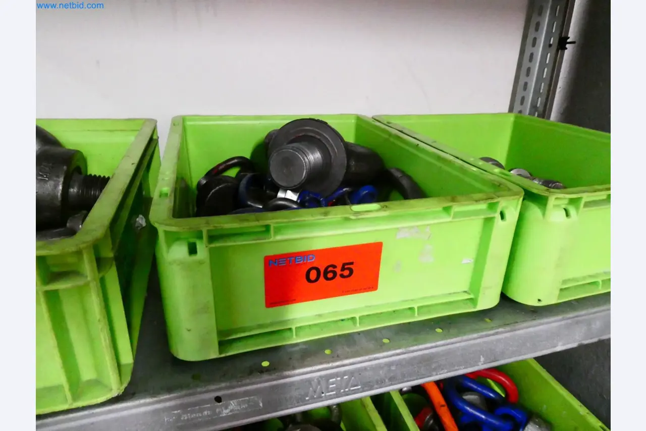 Engel Spritzgießmaschinen und Maschinen aus der Kunststoffindustrie-8