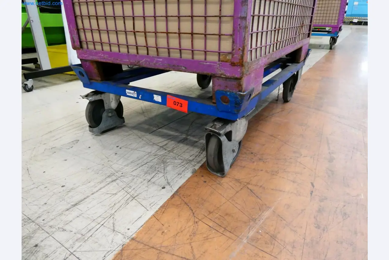 Engel Spritzgießmaschinen und Maschinen aus der Kunststoffindustrie-1