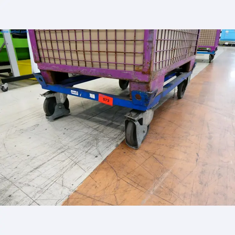 Engel Spritzgießmaschinen und Maschinen aus der Kunststoffindustrie-1