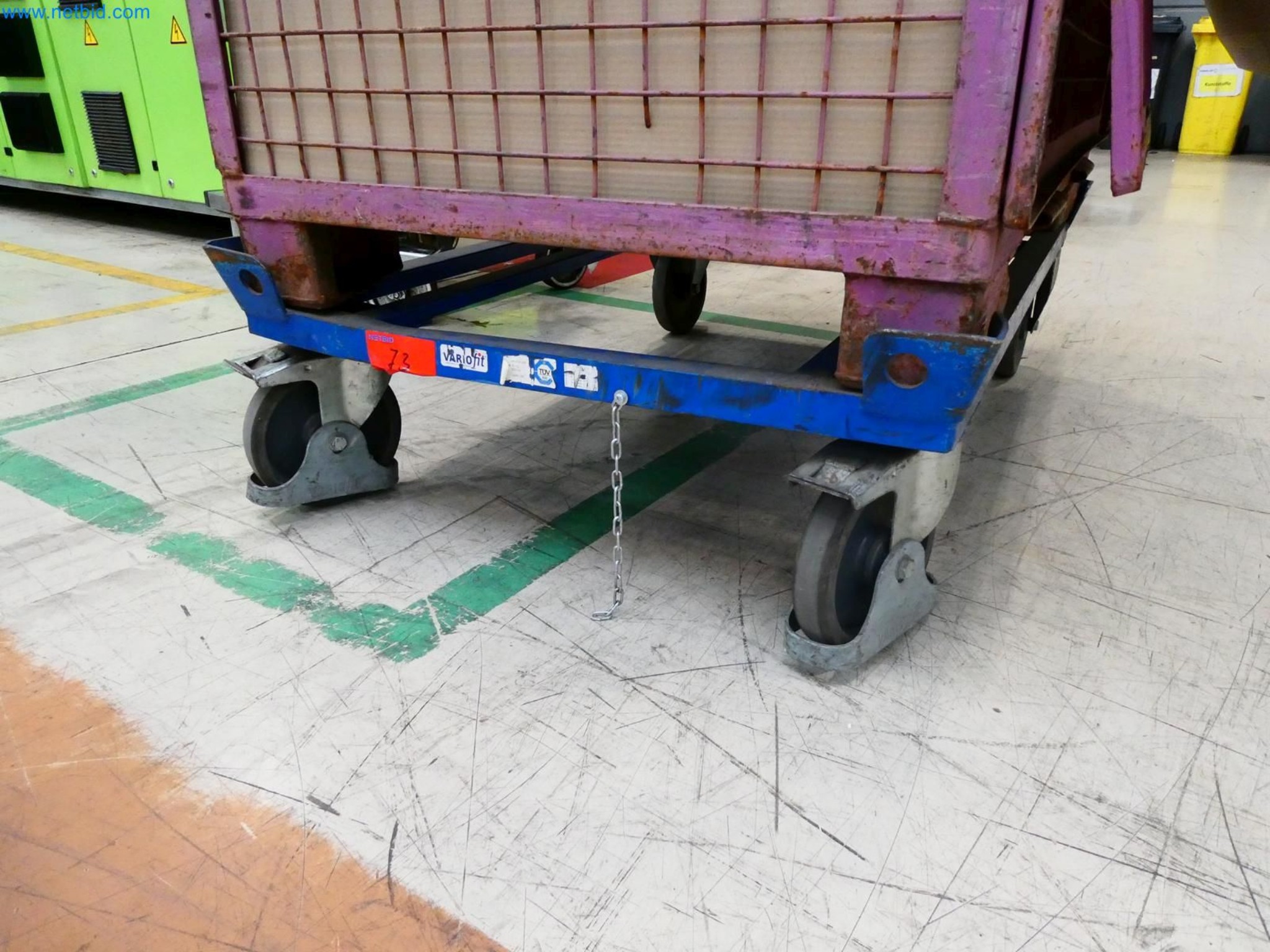 Engel Spritzgießmaschinen und Maschinen aus der Kunststoffindustrie-2