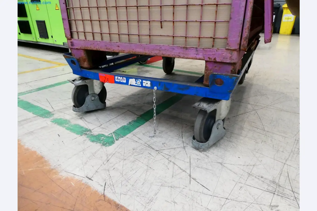 Engel Spritzgießmaschinen und Maschinen aus der Kunststoffindustrie-2