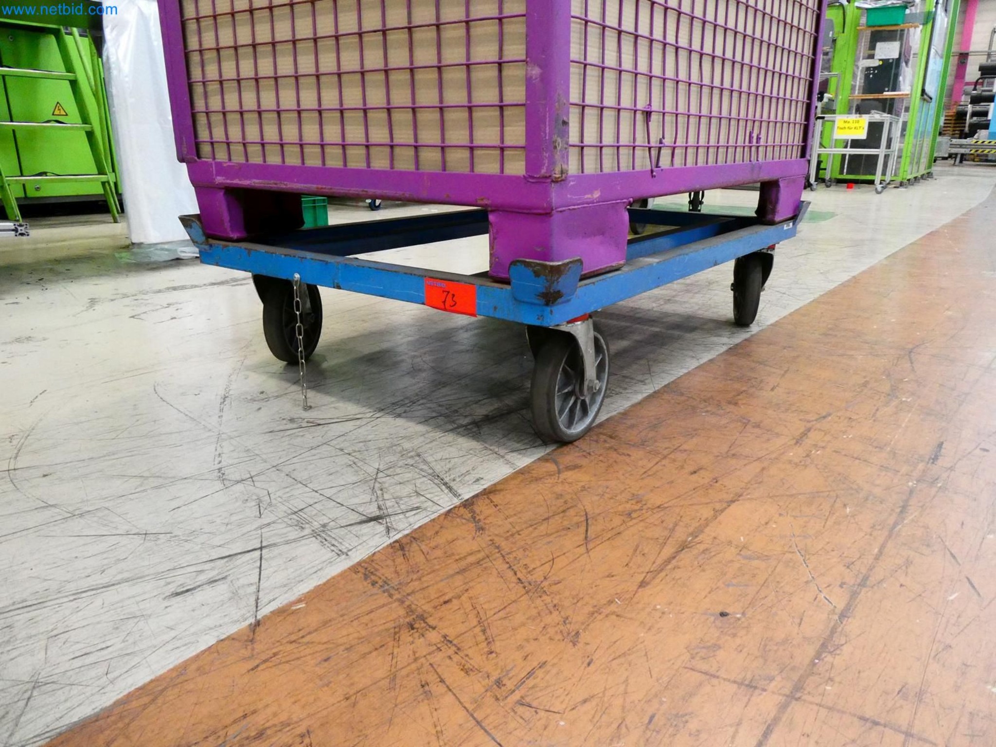 Engel Spritzgießmaschinen und Maschinen aus der Kunststoffindustrie-3